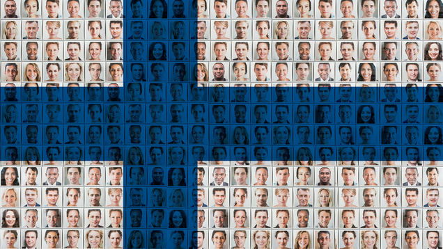 Illustration for article titled Beautiful! These Photos Of Diverse People Can Be Turned Into A Mosaic Of The American Flag Or Any Number Of Images